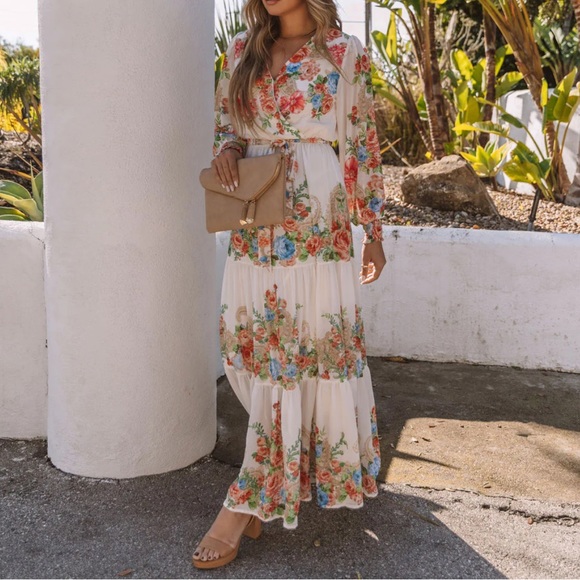 VICI | Joliet Floral Tiered Maxi Dress - Picture 4 of 11